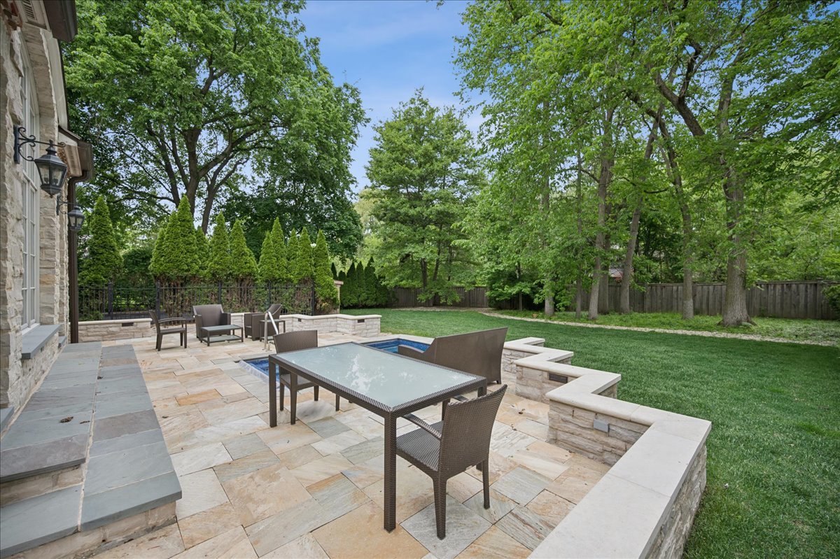 725 Valley Road Glencoe, IL 60022 - Photo 46 of 49