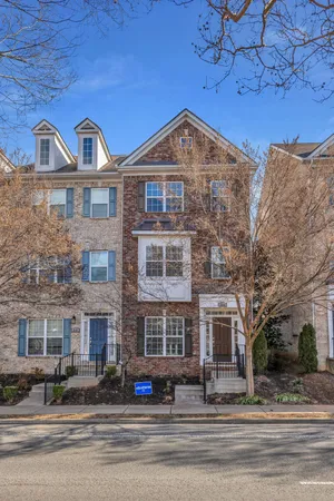 $1,899 | 2114 Middle Tennessee Boulevard, Murfreesboro, TN 37130