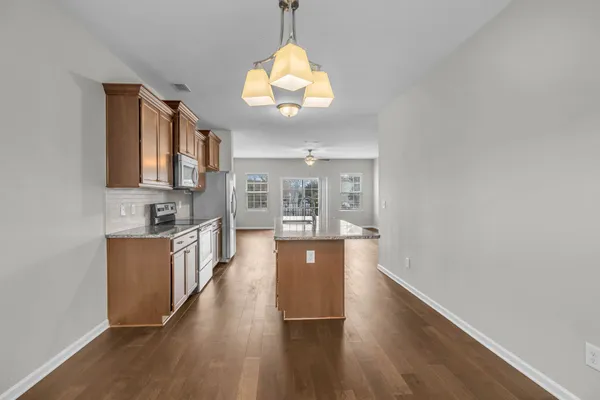 $1,899 | 2114 Middle Tennessee Boulevard, Murfreesboro, TN 37130