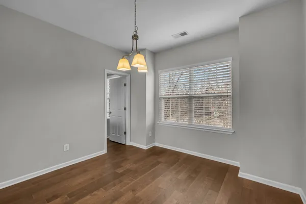 $1,899 | 2114 Middle Tennessee Boulevard, Murfreesboro, TN 37130