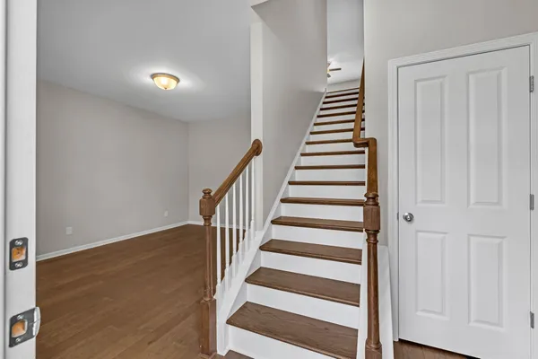 $1,899 | 2114 Middle Tennessee Boulevard, Murfreesboro, TN 37130