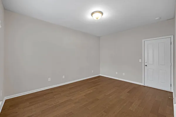 $1,899 | 2114 Middle Tennessee Boulevard, Murfreesboro, TN 37130