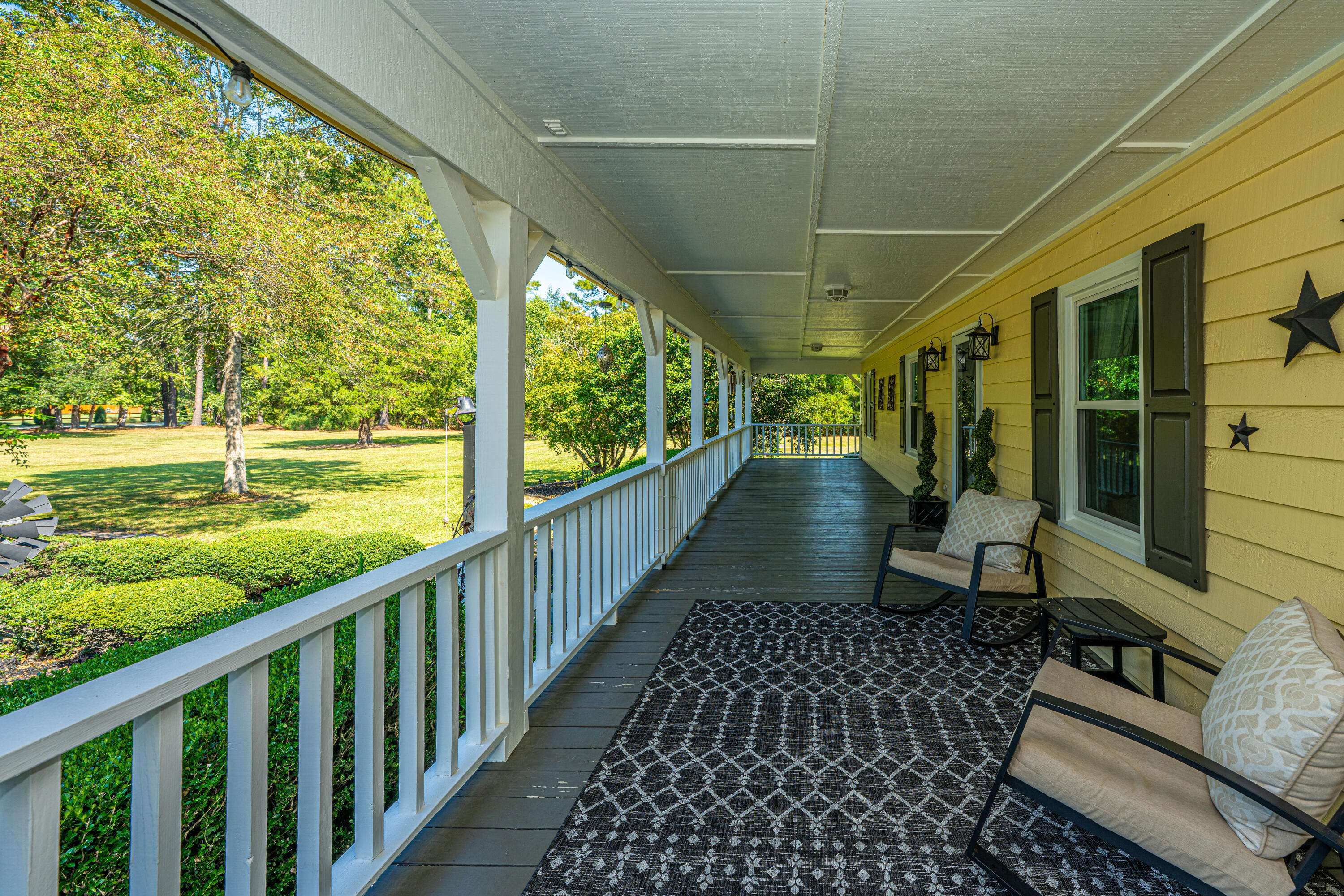135 Rose Hill Ridgeville, SC 29472 - Photo 3 of 38 wrap around porch