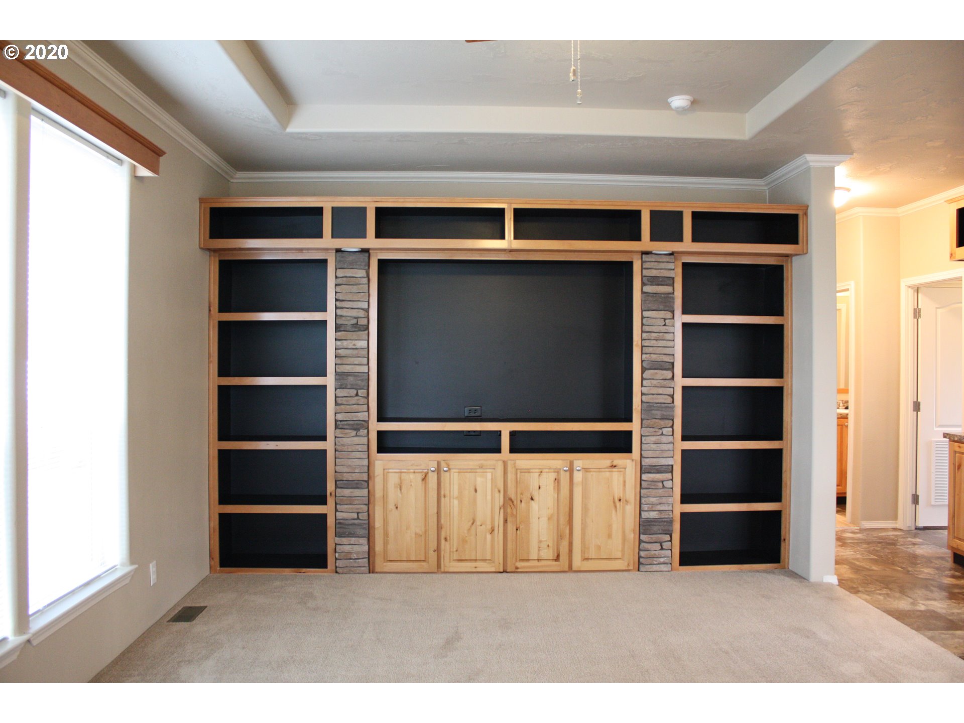 851 River Bend Road Roseburg, OR 97471 - Photo 4 of 27 Gallery Image 4