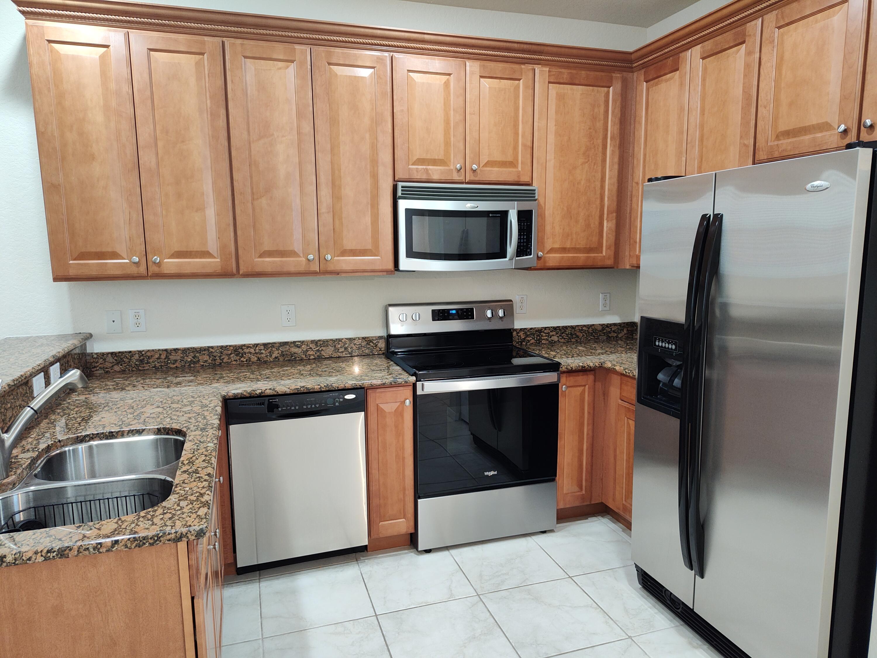 265 Indian Creek Parkway, Unit 102 Jupiter, FL 33458 - Photo 7 of 21 Kitchen