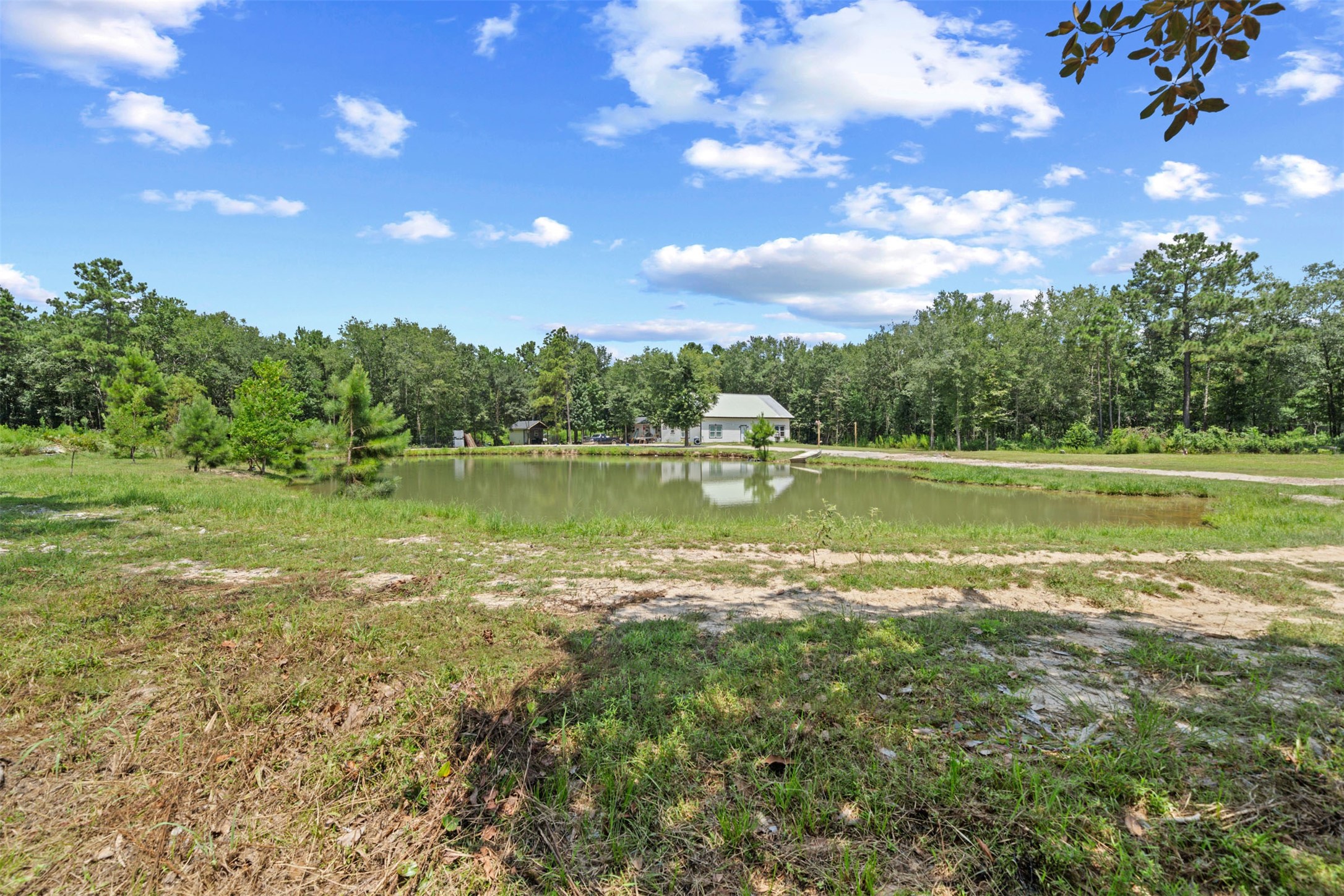 404 County Road 3295 Cleveland, TX 77327 - Photo 30 of 45