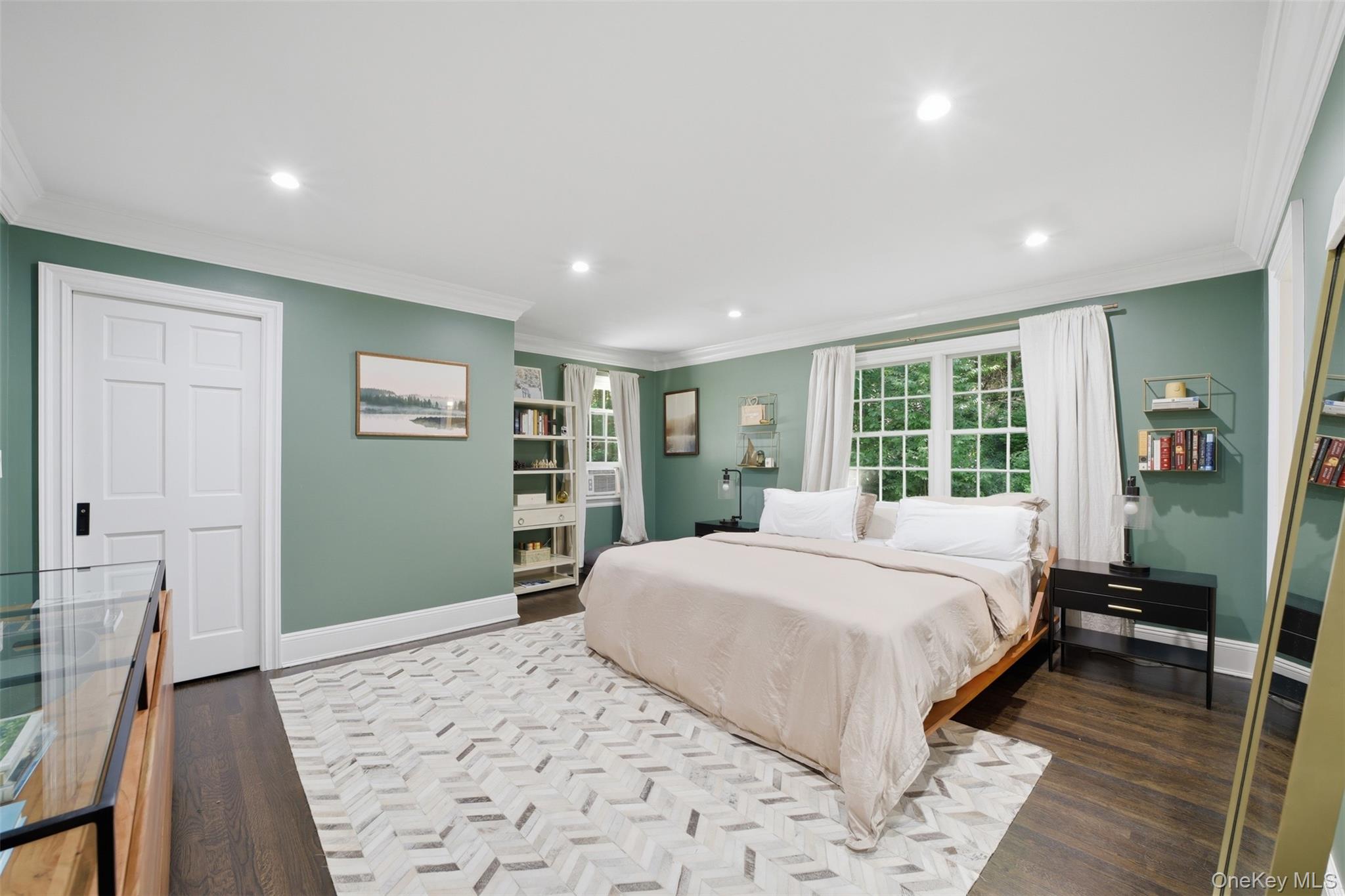 13 Schildbach Road Pound Ridge, NY 10576 - Photo 18 of 46 Spacious, hardwood floors, walk in closet