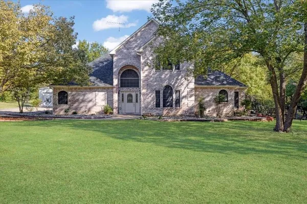 $589,900 | 169 Ridgeview Drive, Sherman, TX 75090