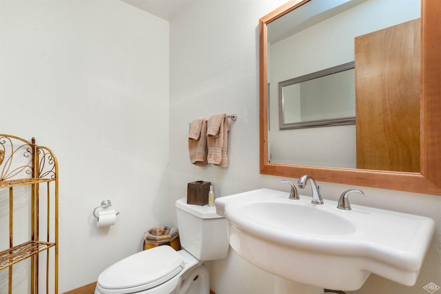 404 Porphyry Road Gypsum, CO 81637 - Photo 11 of 25 Additional Photo