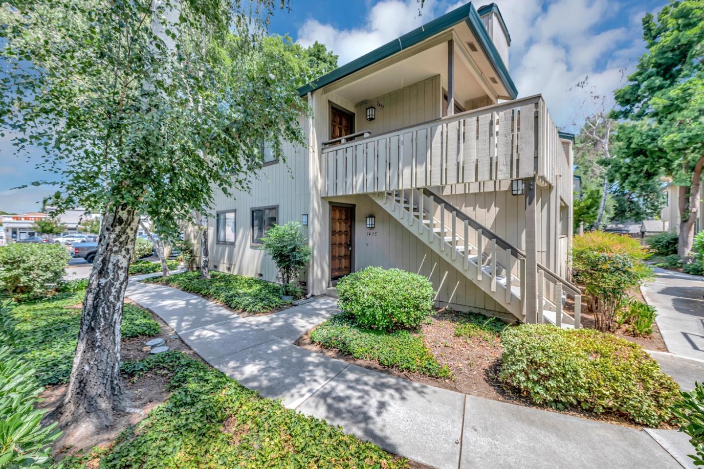 1415 Alma Loop San Jose, CA 95125 - Photo 2 of 32