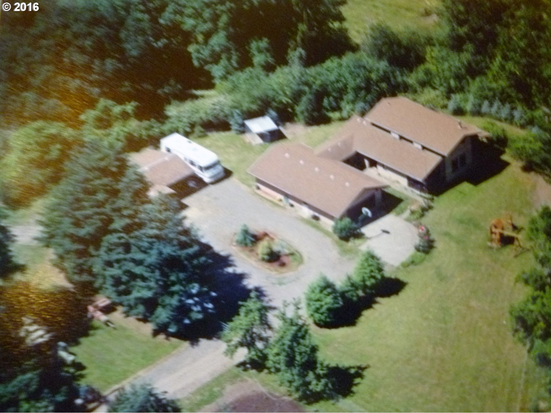 4382 South Elliott Prairie Road Woodburn, OR 97071 - Photo 2 of 23