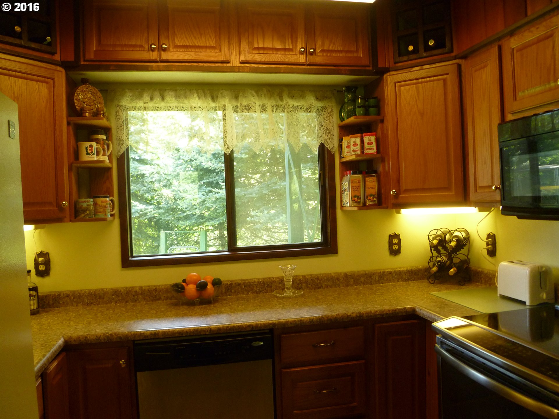 4382 South Elliott Prairie Road Woodburn, OR 97071 - Photo 5 of 23
