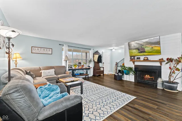 $475,000 | 1027 South Teresa Drive, Martinsville, IN 46151