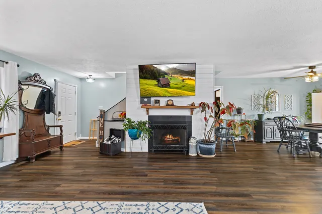 $475,000 | 1027 South Teresa Drive, Martinsville, IN 46151