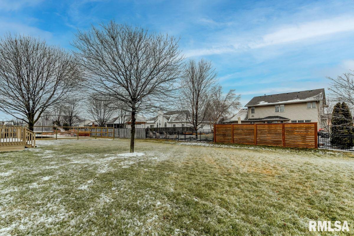 4523 Shalegh Avenue Springfield, IL 62711 - Photo 41 of 45