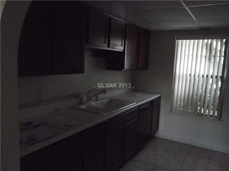 1901 Roan Road Henderson, NV 89002 - Photo 6 of 33 Property Photo.