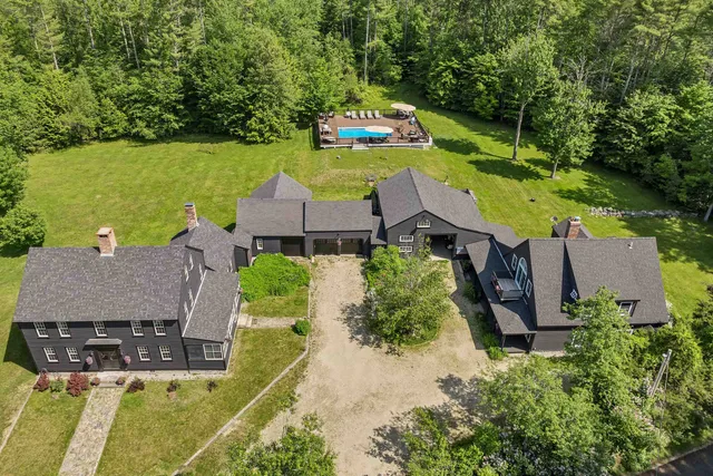 $2,300,000 | 117 Hayes Road, Alton, NH 03809
