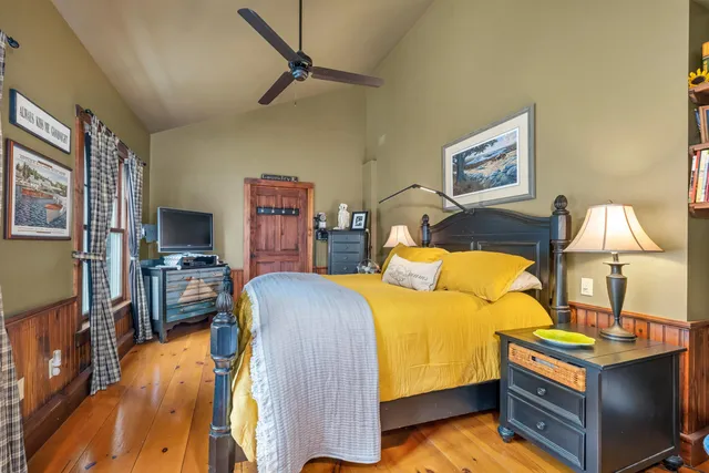 $2,300,000 | 117 Hayes Road, Alton, NH 03809