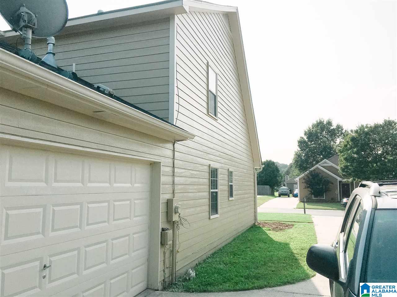 403 Walker Way Pelham, AL 35124 - Photo 8 of 47