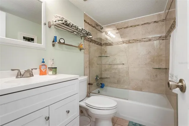 $595,000 | 9619 Valencia Cove, Bradenton, FL 34210