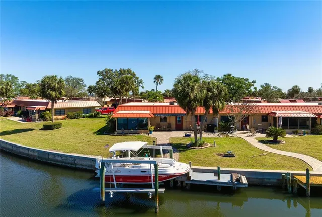 $595,000 | 9619 Valencia Cove, Bradenton, FL 34210
