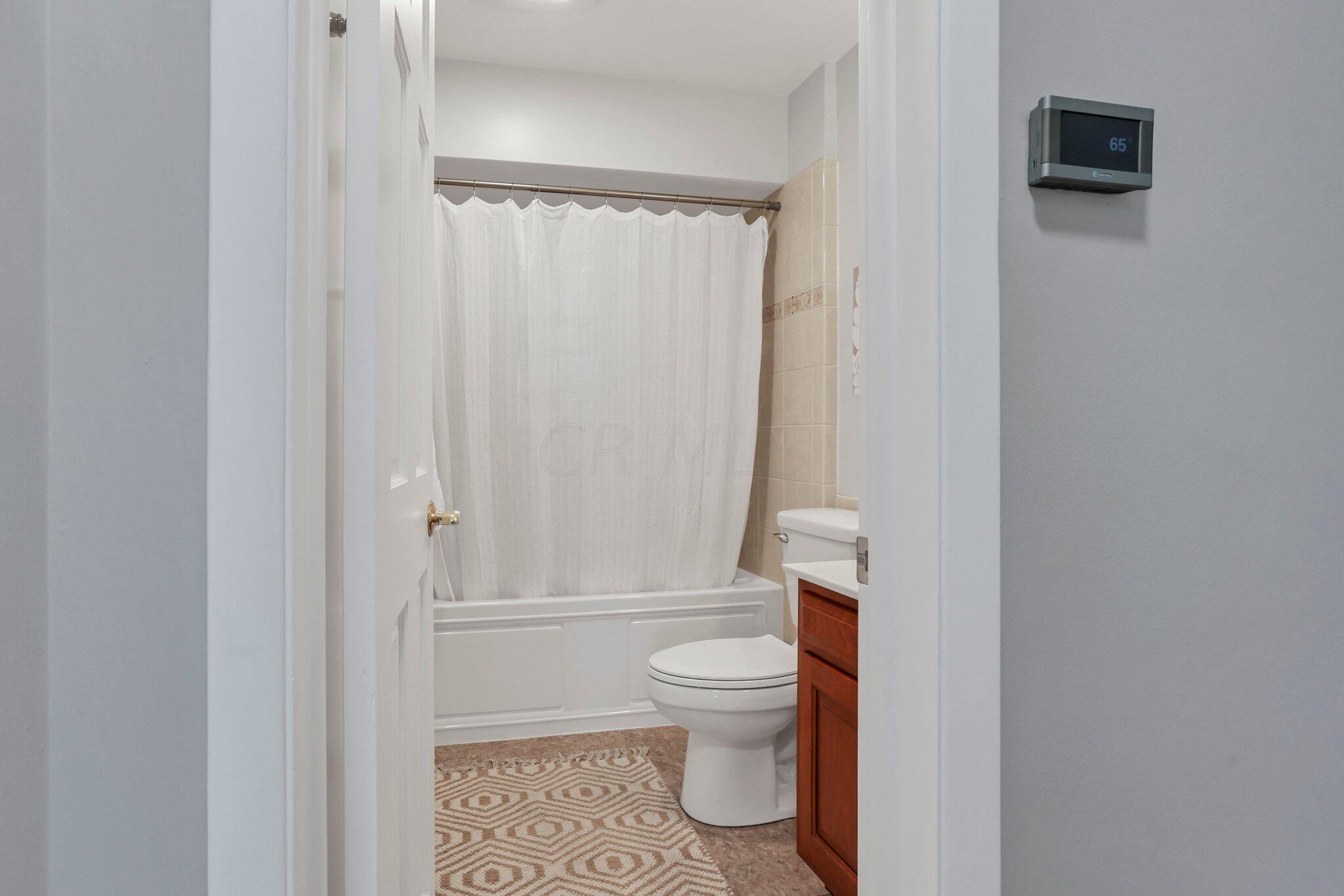 530 East Torrence Road Columbus, OH 43214 - Photo 20 of 40 14-web-or-mls-5F3A8291