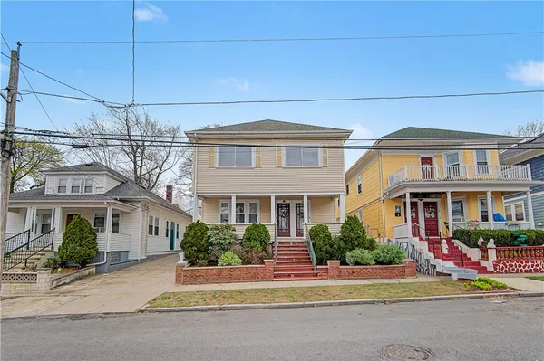 $579,000 | 132 Washington Avenue, Providence, RI 02905