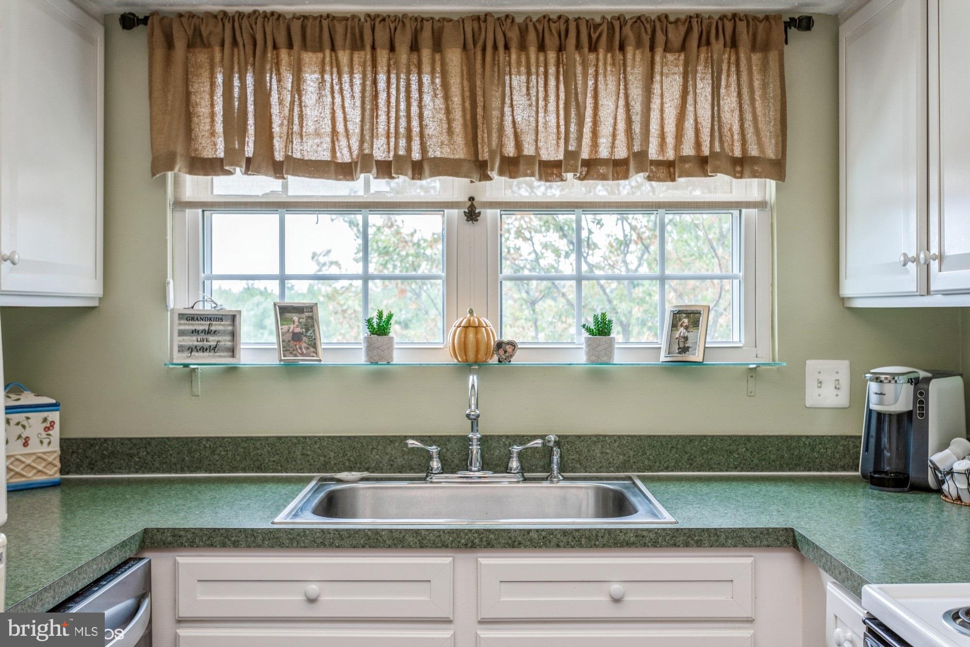 101 Fort Evans Road Southeast, Unit E Leesburg, VA 20175 - Photo 9 of 23 Gallery Image 9