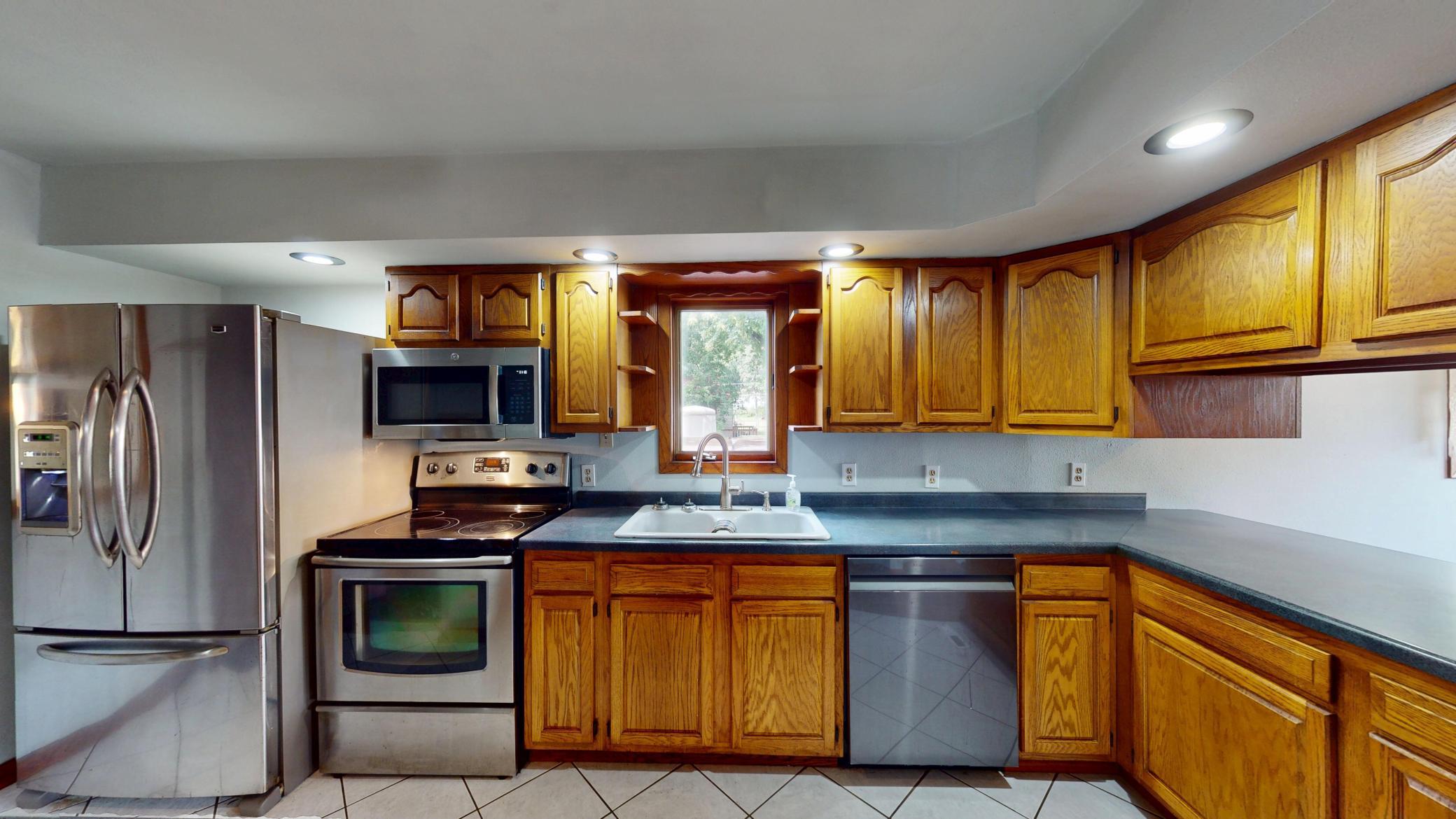 119 Morningside Road Albert Lea, MN 56007 - Photo 8 of 37