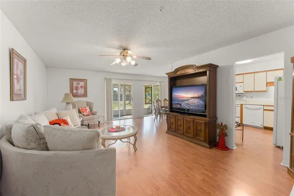 $235,000 | 5300 Dover Village Lane, Unit 4, Orlando, FL 32812