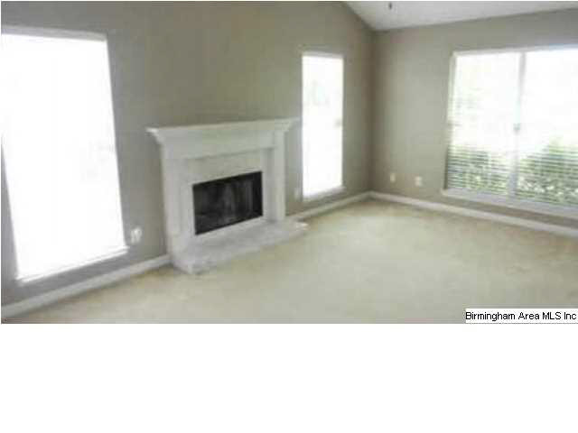 105 King Arthur Place Alabaster, AL 35007 - Photo 5 of 12