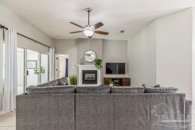 7152 Snug Waters Road Navarre, FL 32566 - Photo 12 of 39