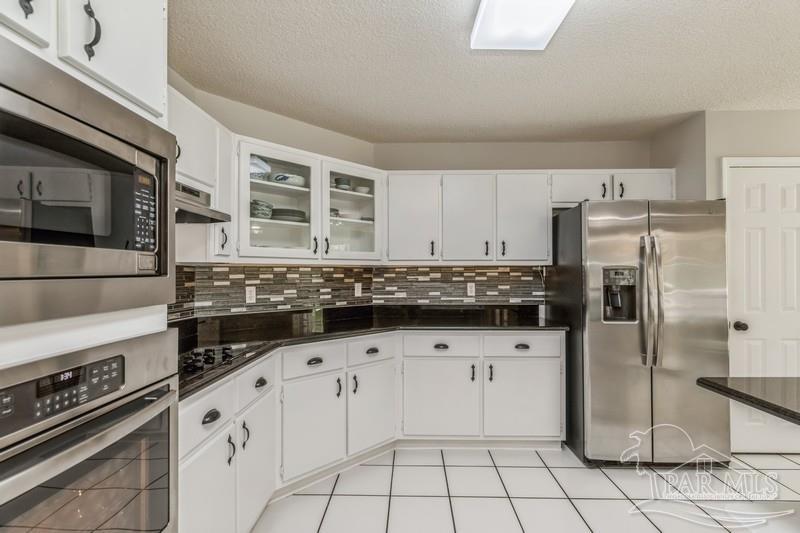7152 Snug Waters Road Navarre, FL 32566 - Photo 18 of 39