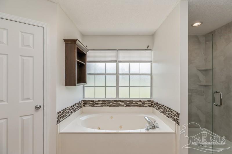 7152 Snug Waters Road Navarre, FL 32566 - Photo 23 of 39