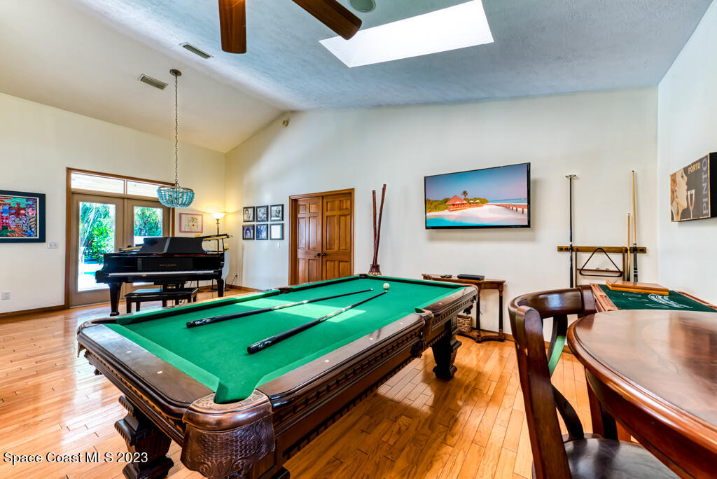 2160 Seagrape Drive Vero Beach, FL 32963 - Photo 8 of 36 9 2160Seagrape-16jpg