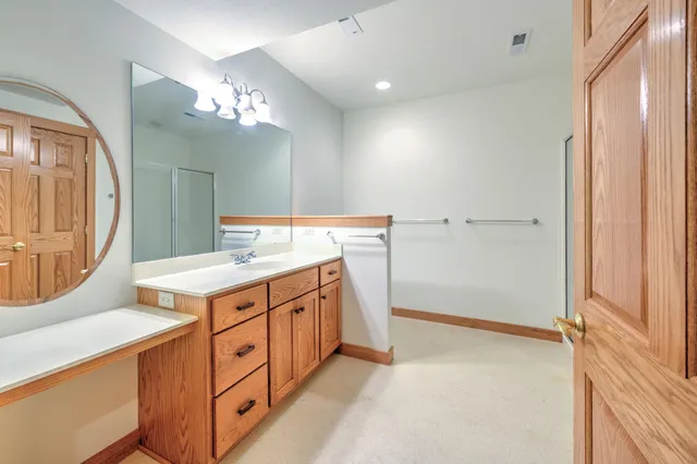 $649,000 | 2131 21st Avenue, Eau Galle, WI 54002