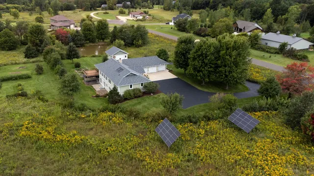 $649,000 | 2131 21st Avenue, Eau Galle, WI 54002