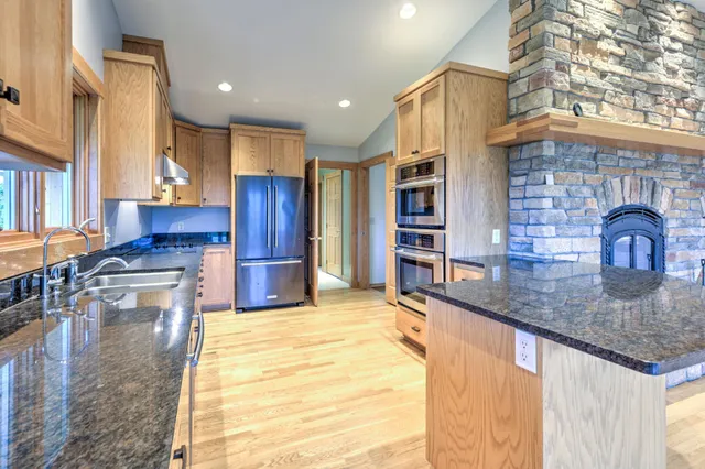 $649,000 | 2131 21st Avenue, Eau Galle, WI 54002