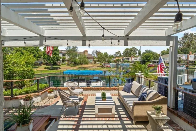 $1,860,000 | 22682 South Canada Court, Lake Forest, CA 92630