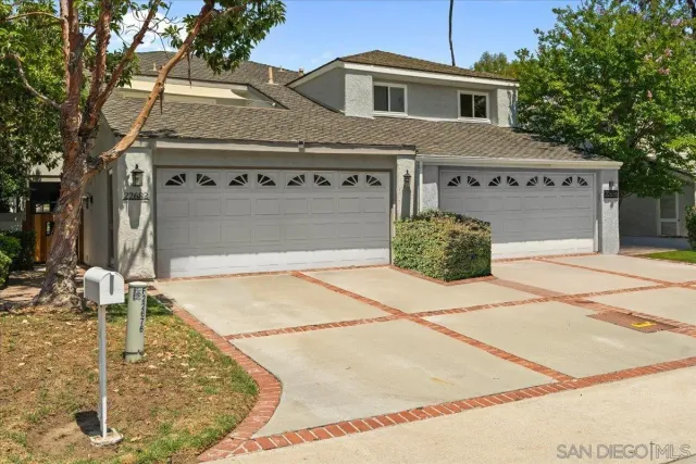 $1,860,000 | 22682 South Canada Court, Lake Forest, CA 92630