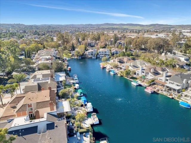 $1,860,000 | 22682 South Canada Court, Lake Forest, CA 92630