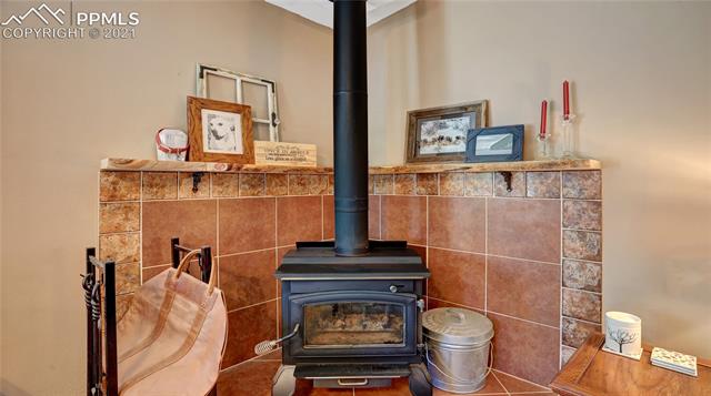 902 Rangeview Road Divide, CO 80814 - Photo 12 of 33 Gallery Image 12