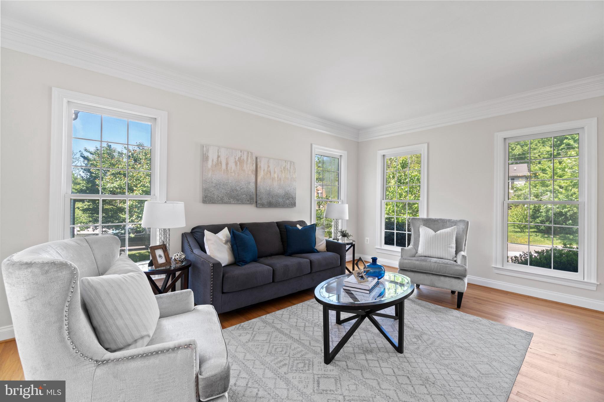 8745 Center Road Springfield, VA 22152 - Photo 7 of 50