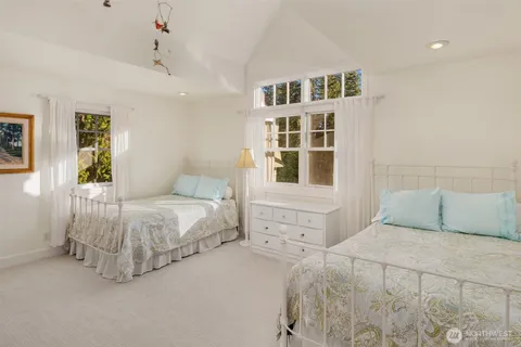 $2,699,999 | 0 Xxxx Undisclosed, Monroe, WA 98272