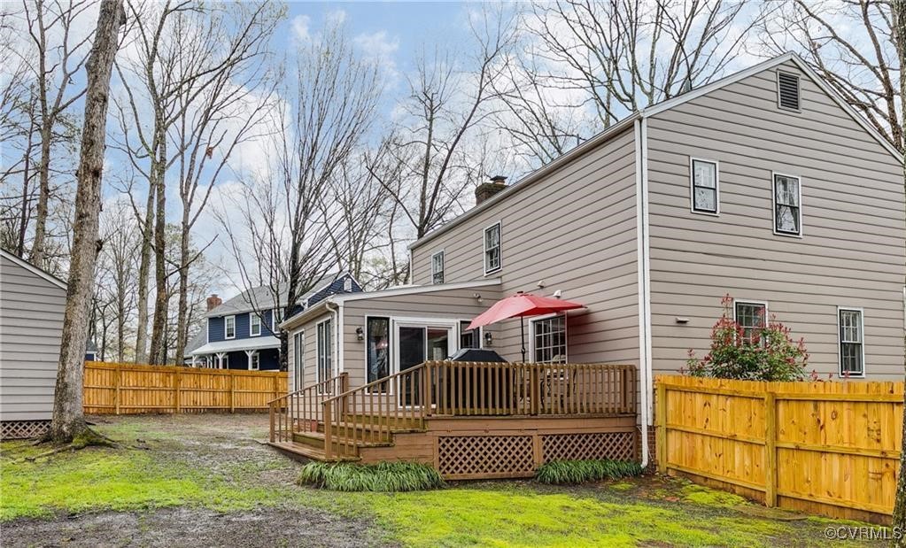 13002 Glengate Road Midlothian, VA 23114 - Photo 15 of 15 rear yard with privacy fence (pic from previous l