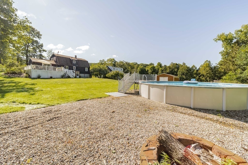 451 W Road Westfield, MA 01085 - Photo 10 of 40