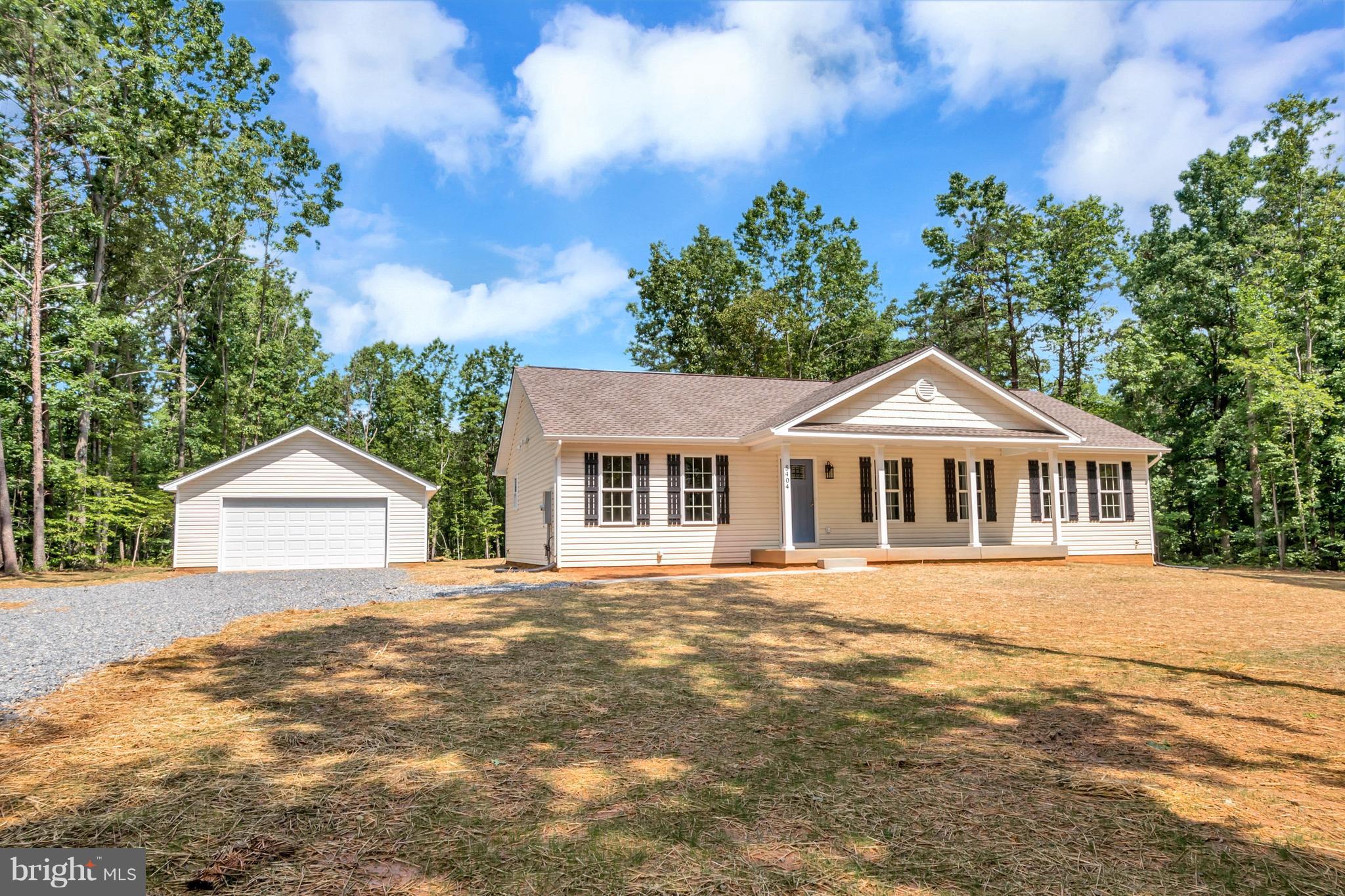 5440 Ridge Road Spotsylvania, VA 22551 - Photo 2 of 30 Exterior (Front)