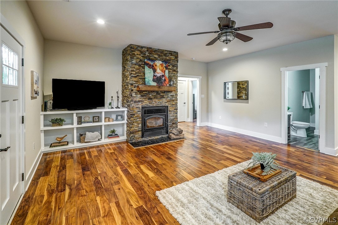 2538 Fairground Road Maidens, VA 23102 - Photo 5 of 49