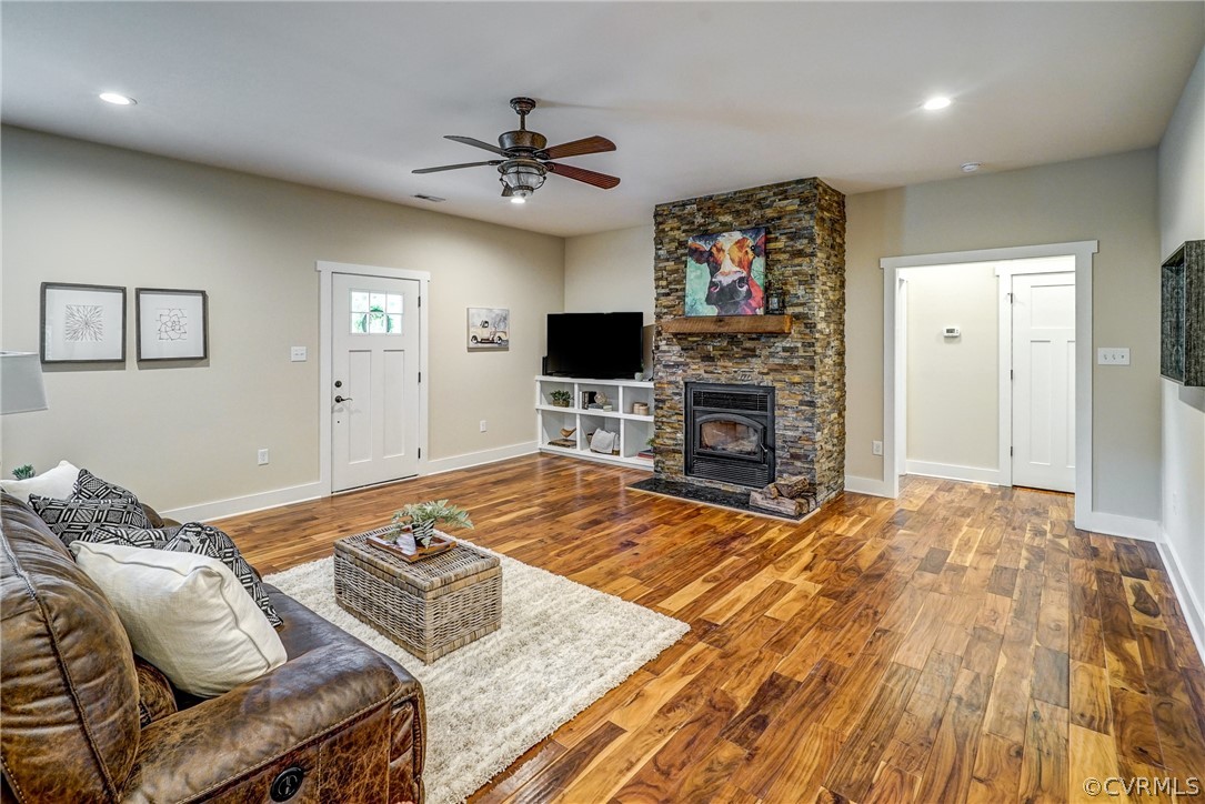 2538 Fairground Road Maidens, VA 23102 - Photo 7 of 49