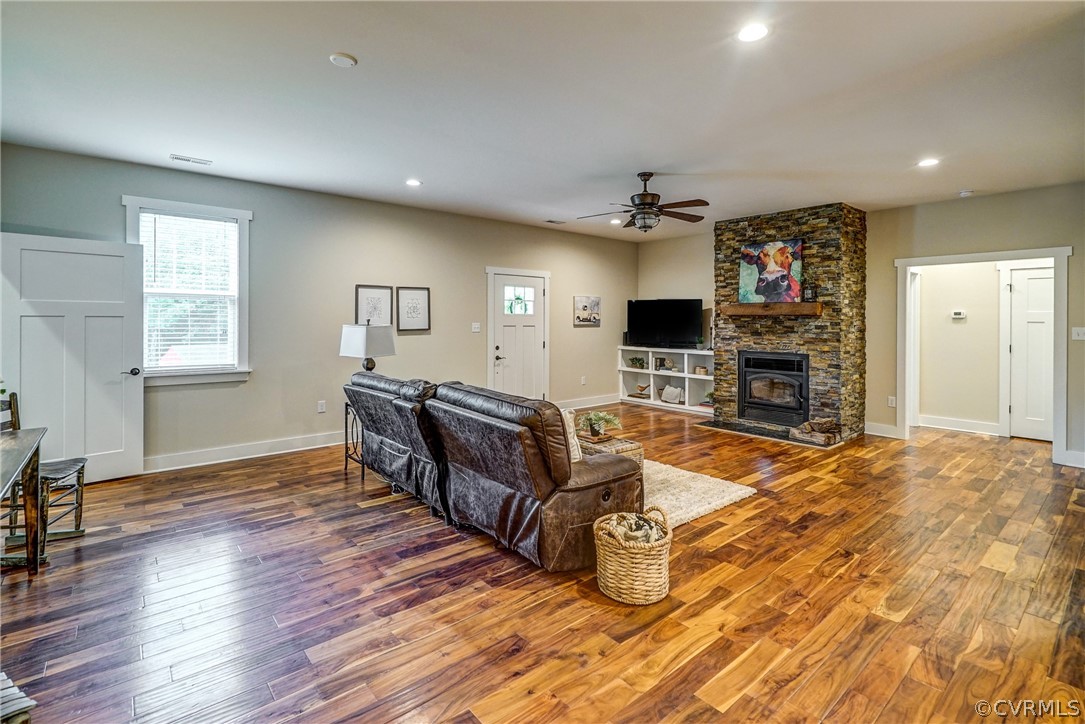 2538 Fairground Road Maidens, VA 23102 - Photo 8 of 49